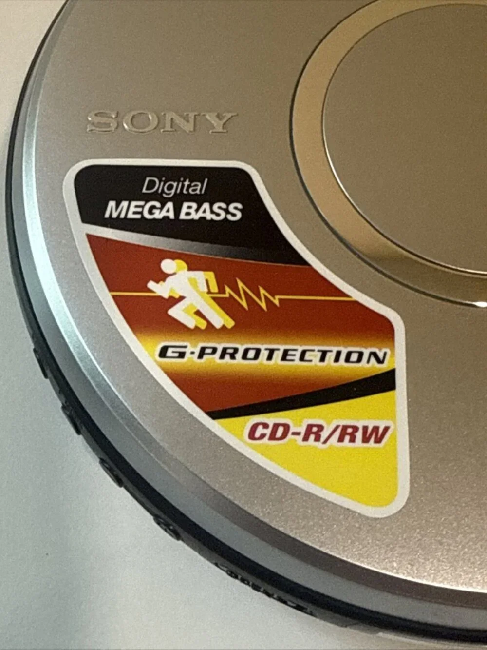 VTG Sony D-EJ011 CD Walkman Portable CD Player Discman Tested Sport Headphones